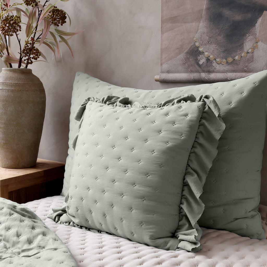 Aix Soft putetrekk med volangkant – opal