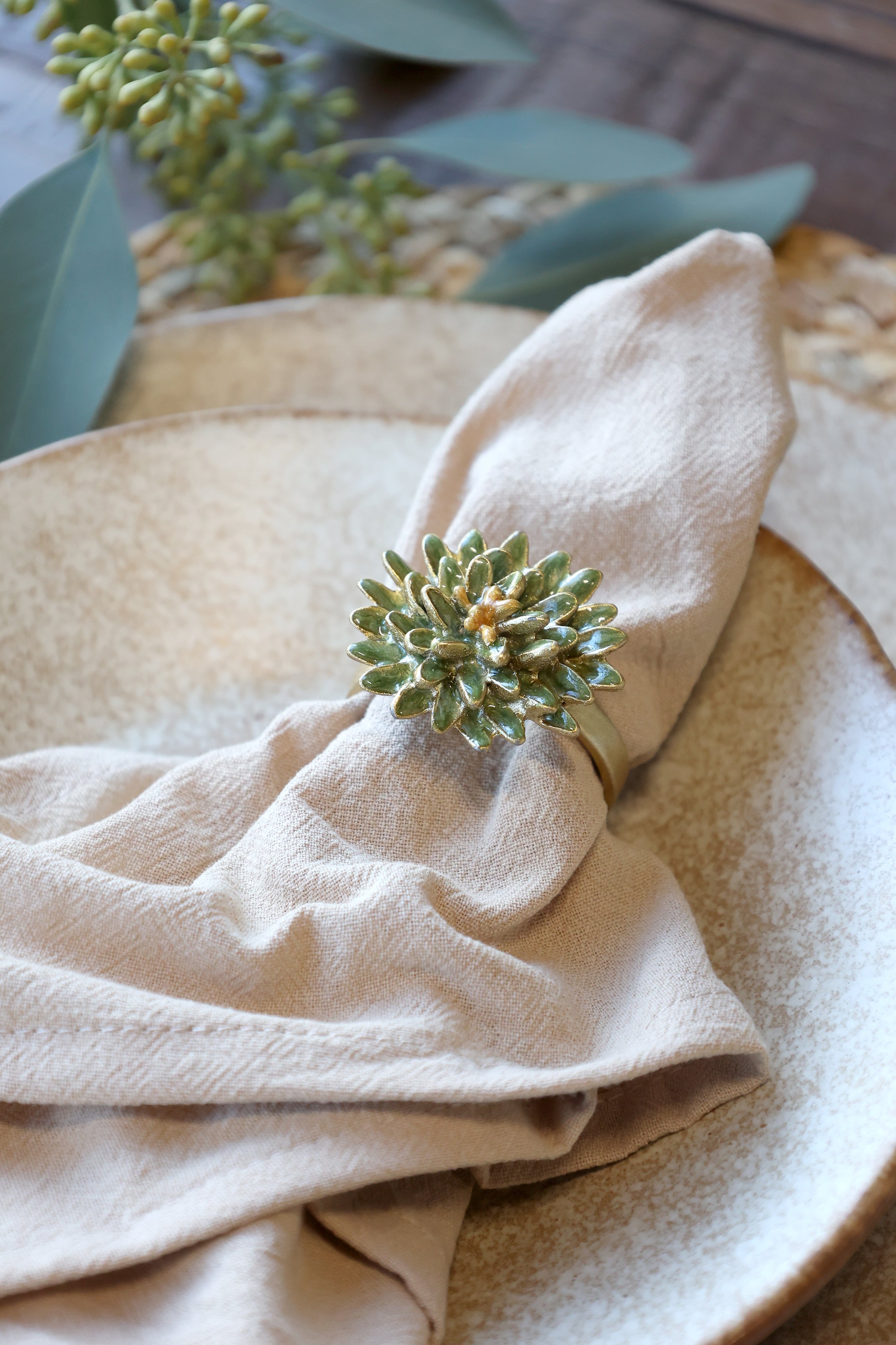 Serviettring med blomst – Antique Verte