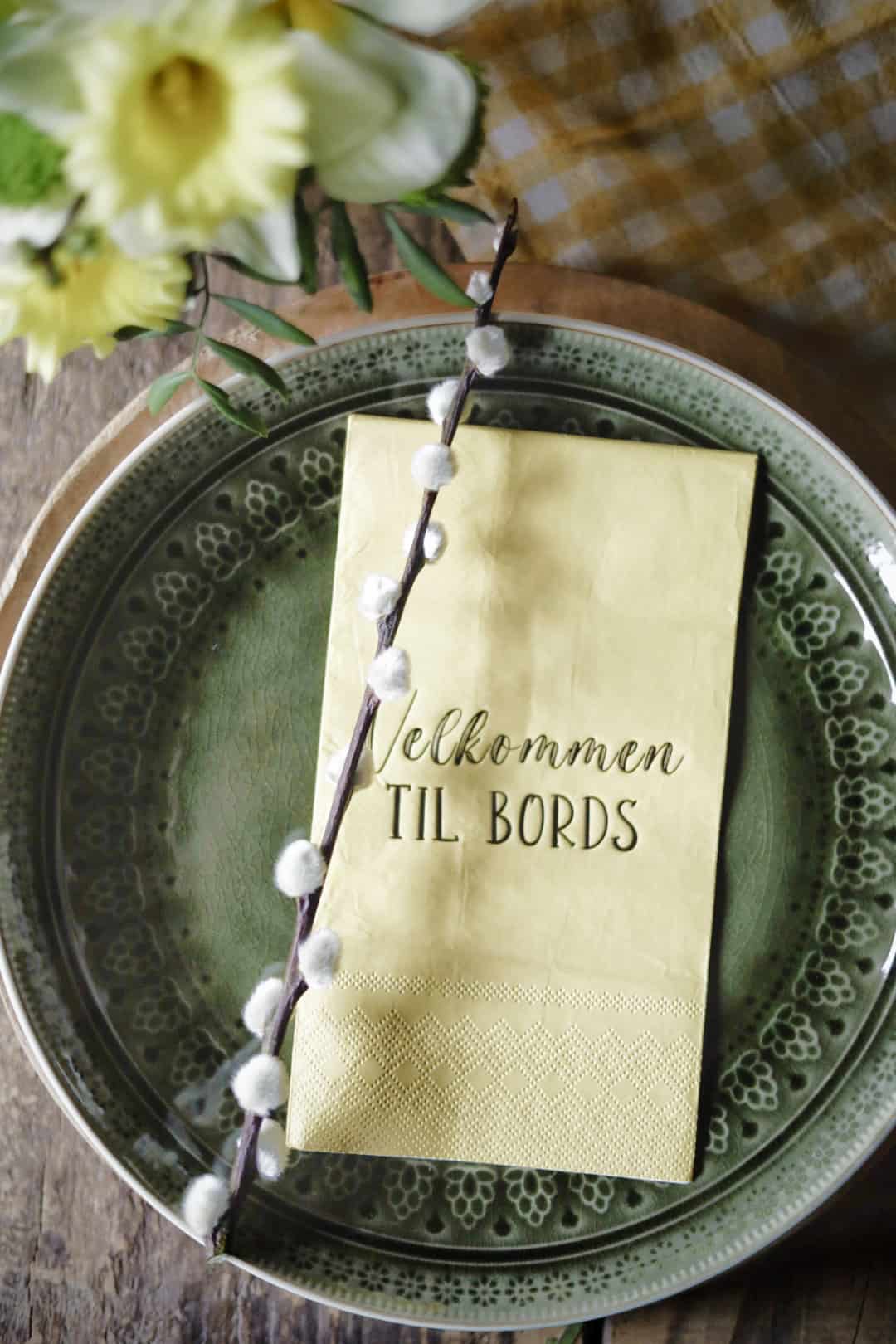 Velkommen Til Bords 33×40 Cm Gul Serviett