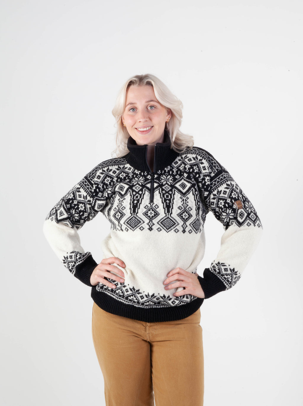 Hallingdal høy hals m/zip hvit/sort